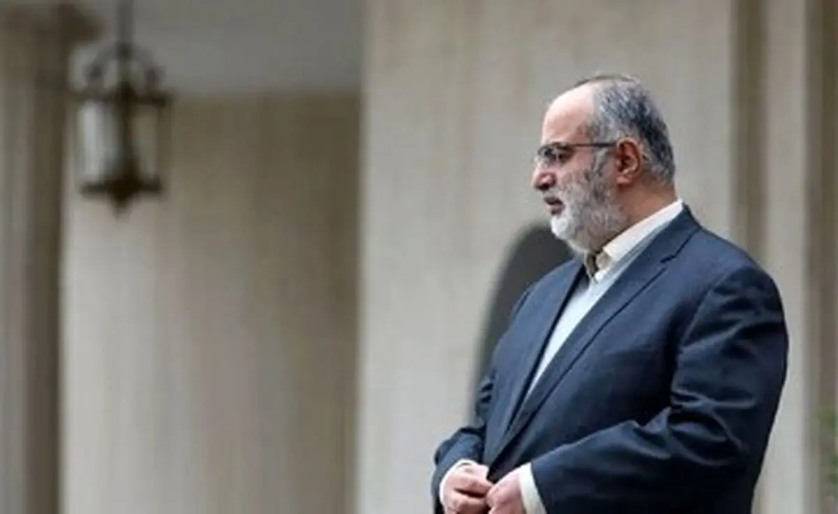 ارزش ظریف را از ترامپ بپرسید، نه از رسایی