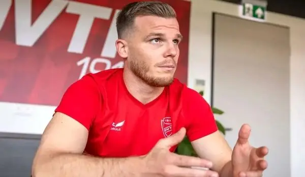 پرسپولیس در بحران! | دو خارجی اوسمار همزمان محروم شدند
