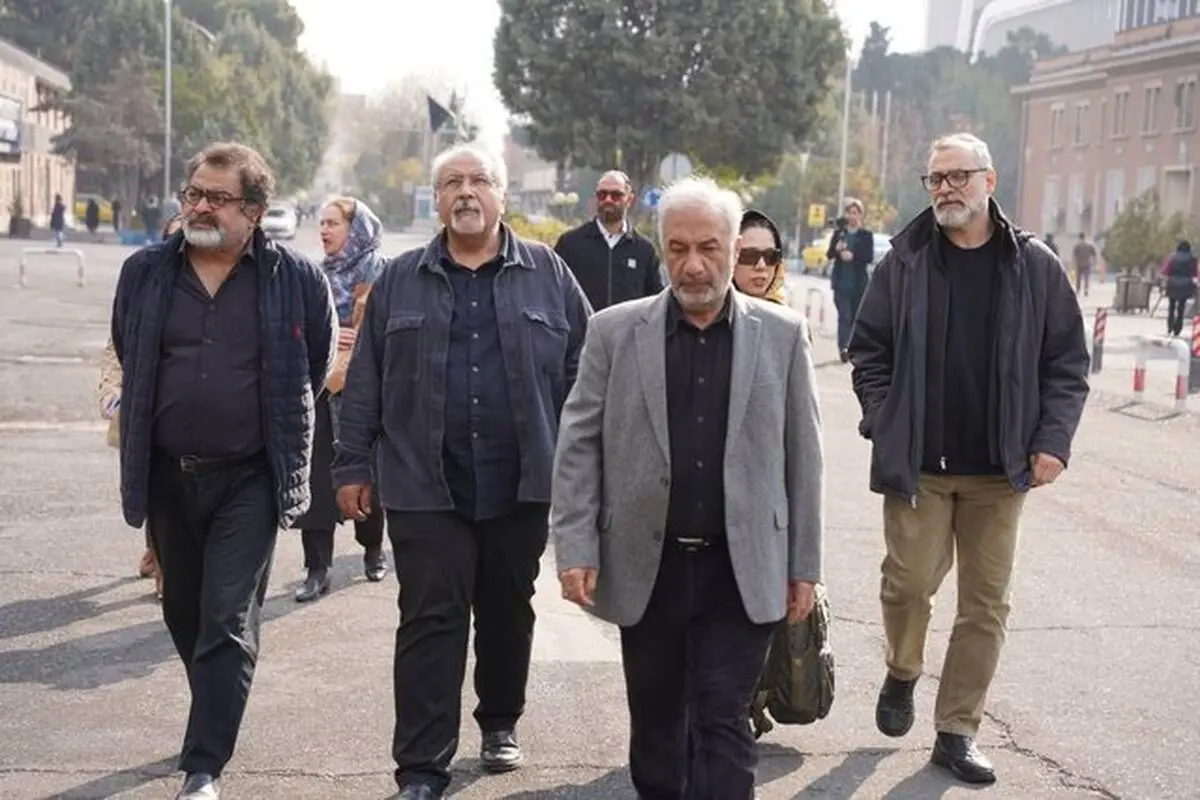 عسگرپور خطاب به کادر درمان: شما در خط مقدم هستید
