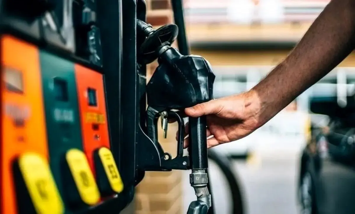 سهمیه بنزین این خودرو‌ها از نیمه آذر قطع می‌شود | دارندگان خودرو بخوانند