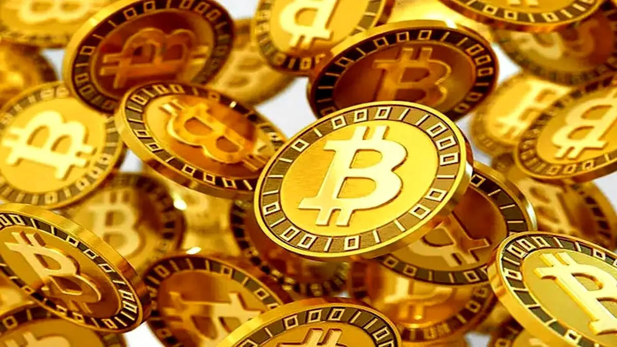 سقوط تاریخی بیت‌کوین به کف قیمتی جدید | موج فروش در بازار رمزارز‌ها شدت گرفت
