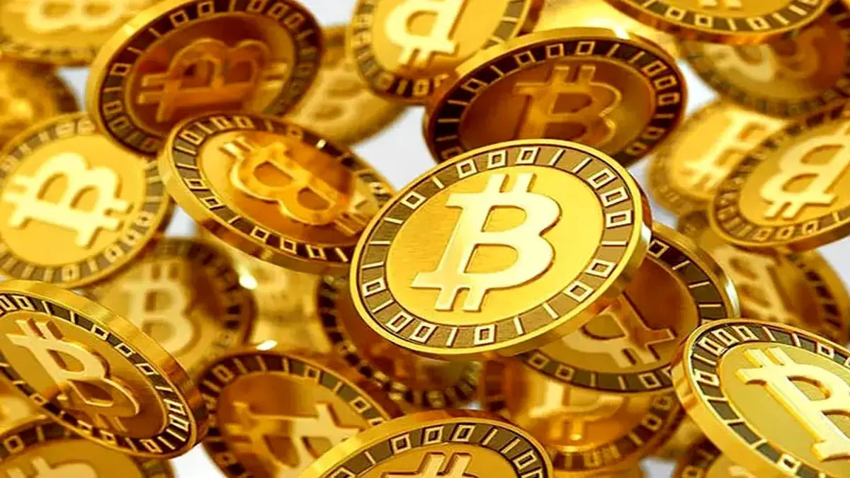 سقوط تاریخی بیت‌کوین به کف قیمتی جدید | موج فروش در بازار رمزارز‌ها شدت گرفت
