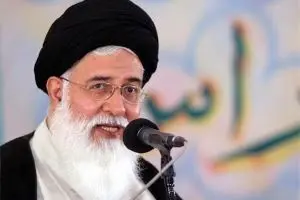 علم‌الهدی: متأسفانه عده‌ای درصددند مشهد را به مرکز تفریح و درآمدزایی تبدیل کنند