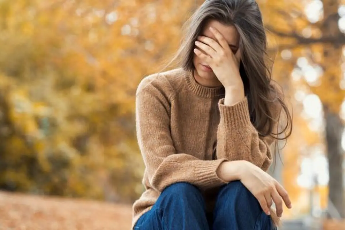 چرا گفتن «متاسفم که چنین احساسی داری» بیشتر به روابط آسیب می زند؟