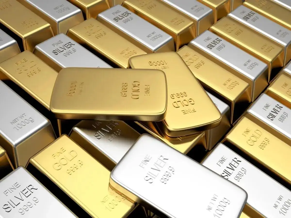 سقوط قیمت جهانی طلا و نقره؛ اونس طلا به کف چهارماهه رسید