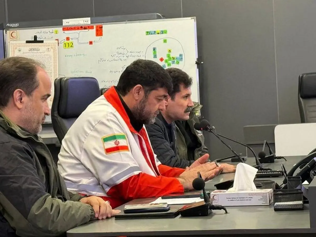 بازدید معاون رئیس‌جمهور از مراکز امدادی هلال احمر؛ ایران به شما افتخار می‌کند