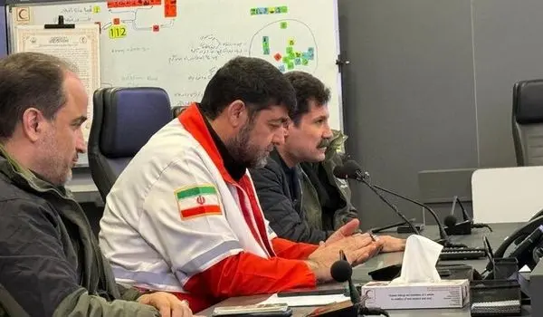 بازدید معاون رئیس‌جمهور از مراکز امدادی هلال احمر؛ ایران به شما افتخار می‌کند