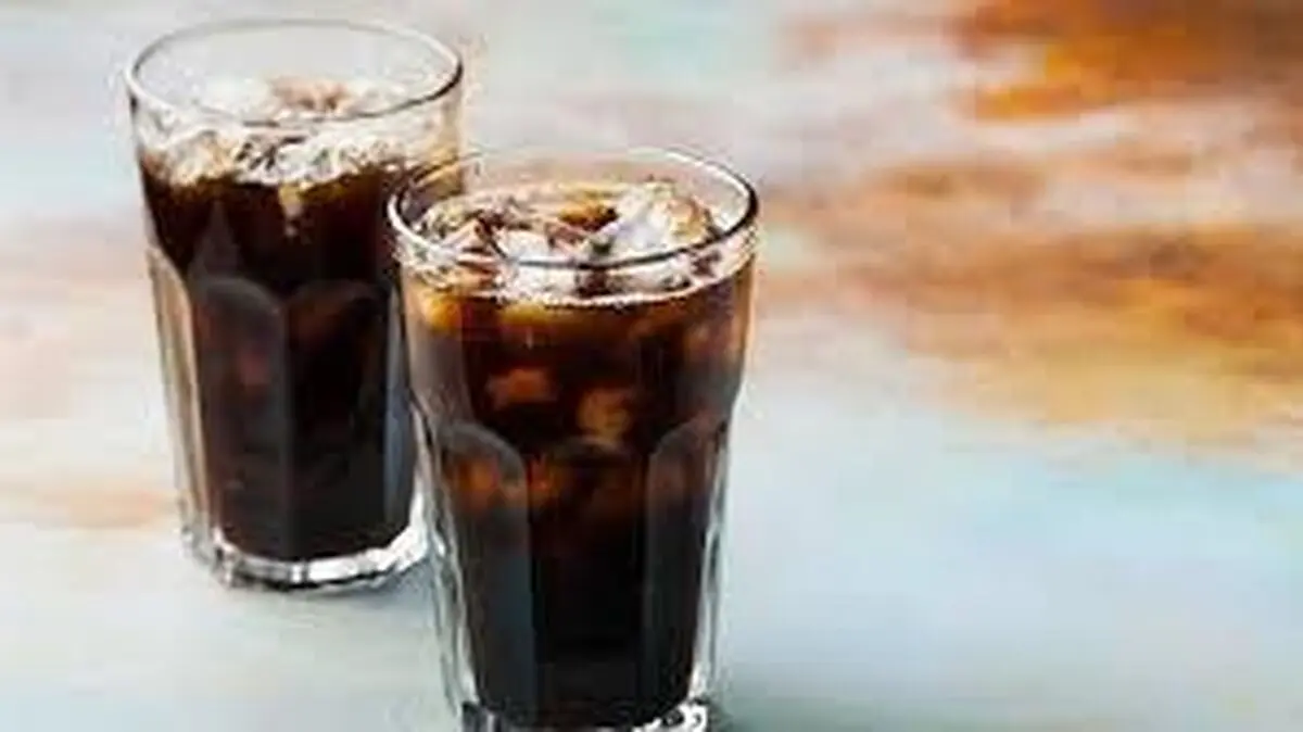 نوشابه بخورید تا مو شما بریزد!