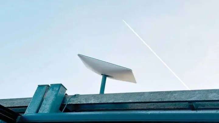 حاکمیت دیجیتال در برابر اینترنت ماهواره‌ای | خرید استارلینک با پرداخت۵۰۰ میلیون تومان