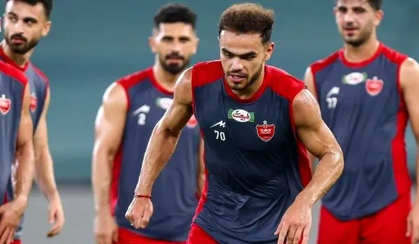 اورونوف، پرسپولیسی‌ها را شوکه کرد