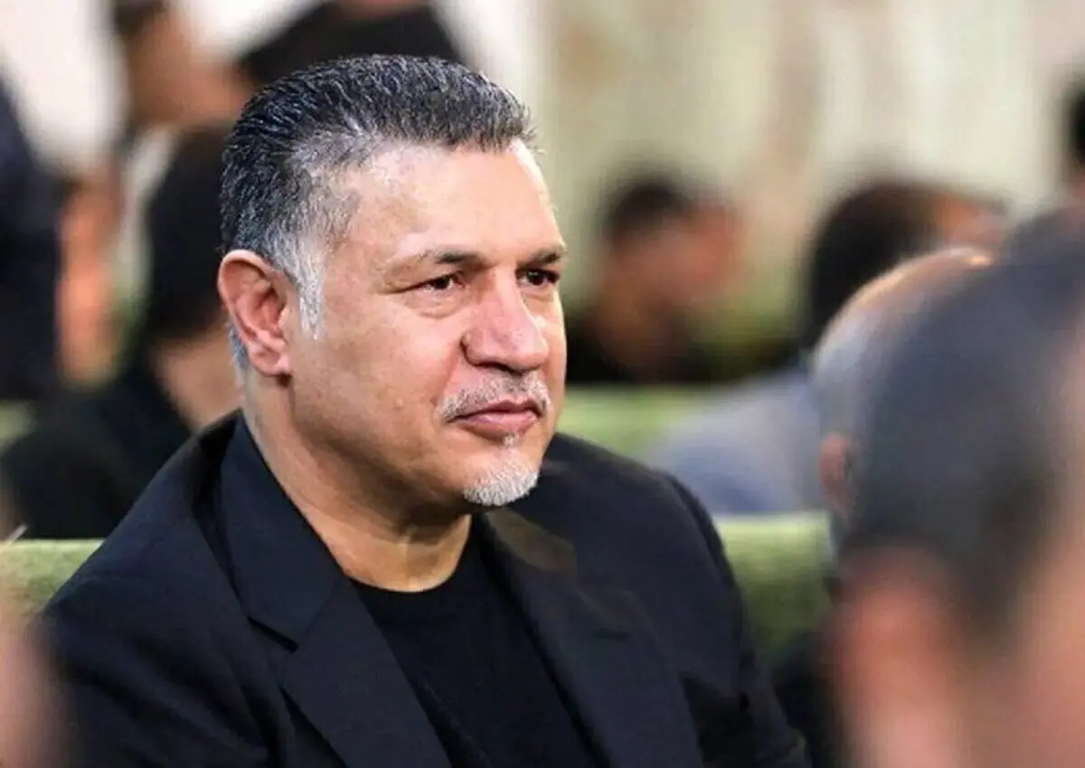دیدار صمیمانه علی دایی با خواننده لس آنجلسی+ عکس