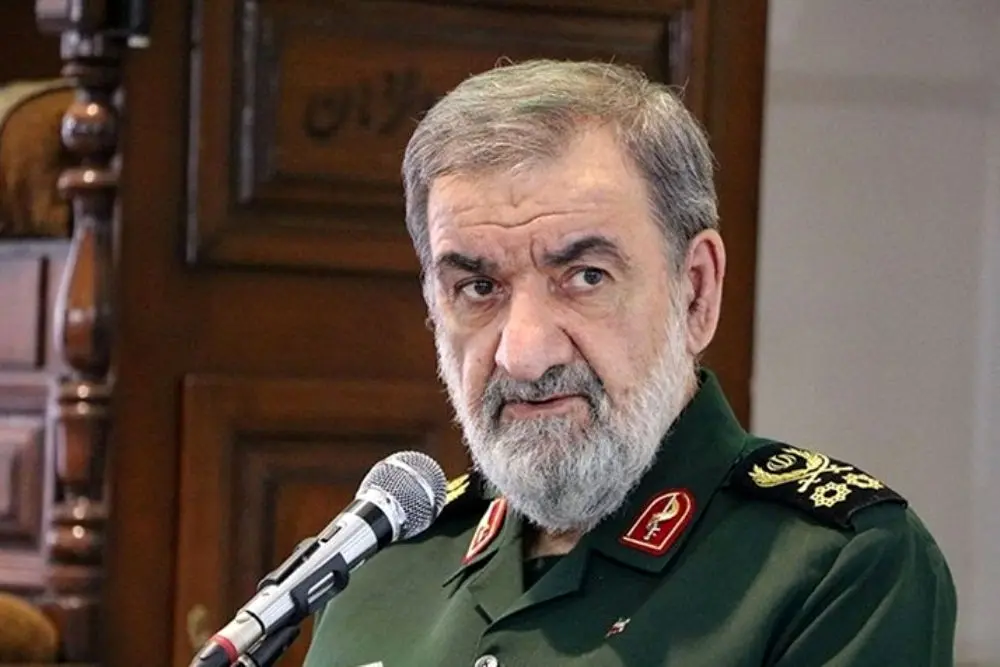 محسن رضایی آمریکایی‌ها را تهدید کرد