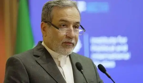 عراقچی: ایران آماده است بار دیگر به دیپلماسی فرصت بدهد