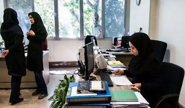 تکلیف حضور کارکنان پس از ساعت ۱۳ در ادارات دولتی چه شد؟
