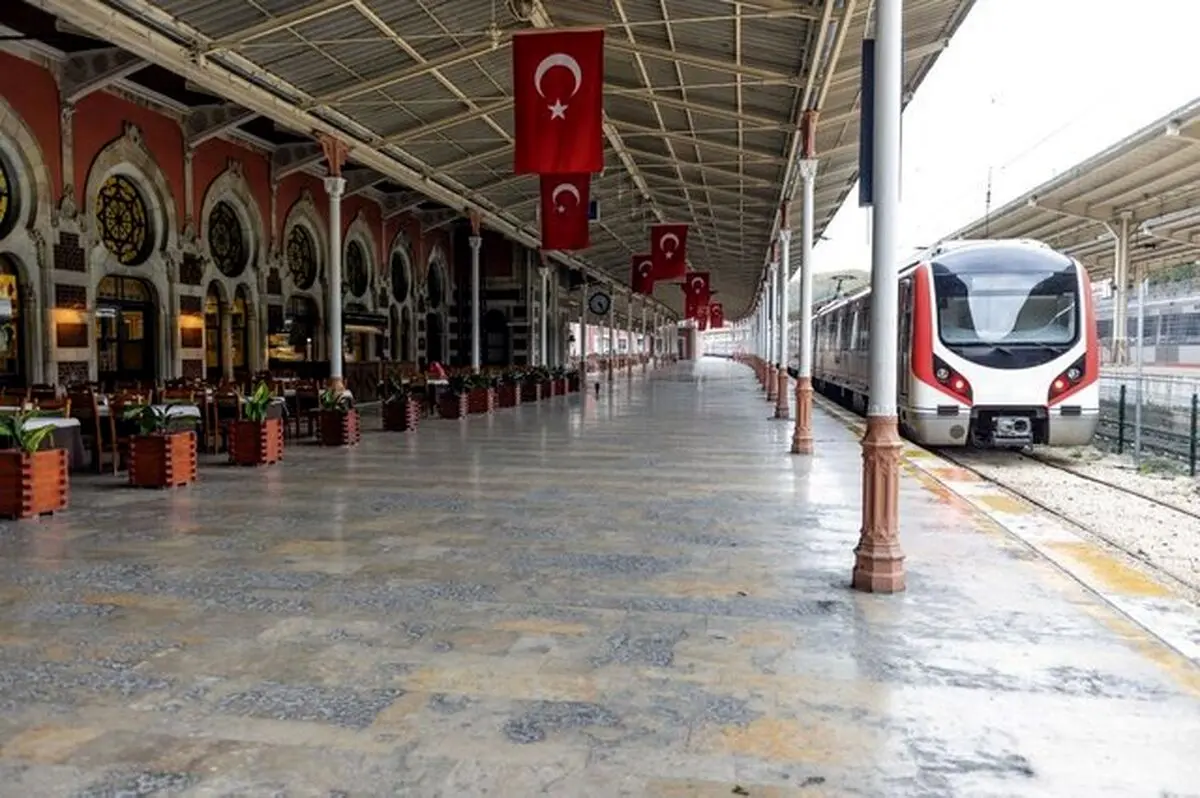 نرخ بلیت قطار تهران - وان امروز شنبه ۲۷ بهمن ۱۴۰۳