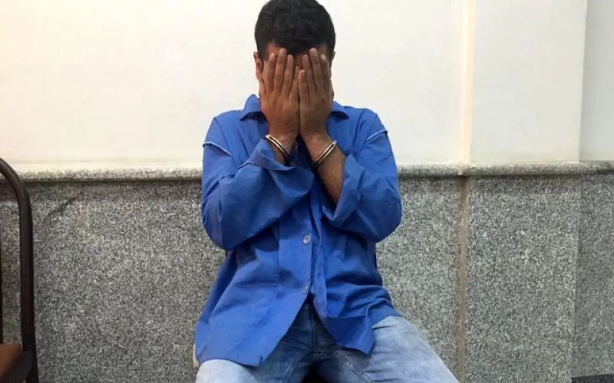 طناب دار بر گردن مردی که چهار زن را کشت