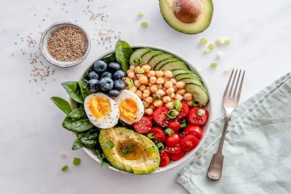 رژیم غذایی بعد از یک ماه روزه‌داری چه تغییراتی باید بکند؟