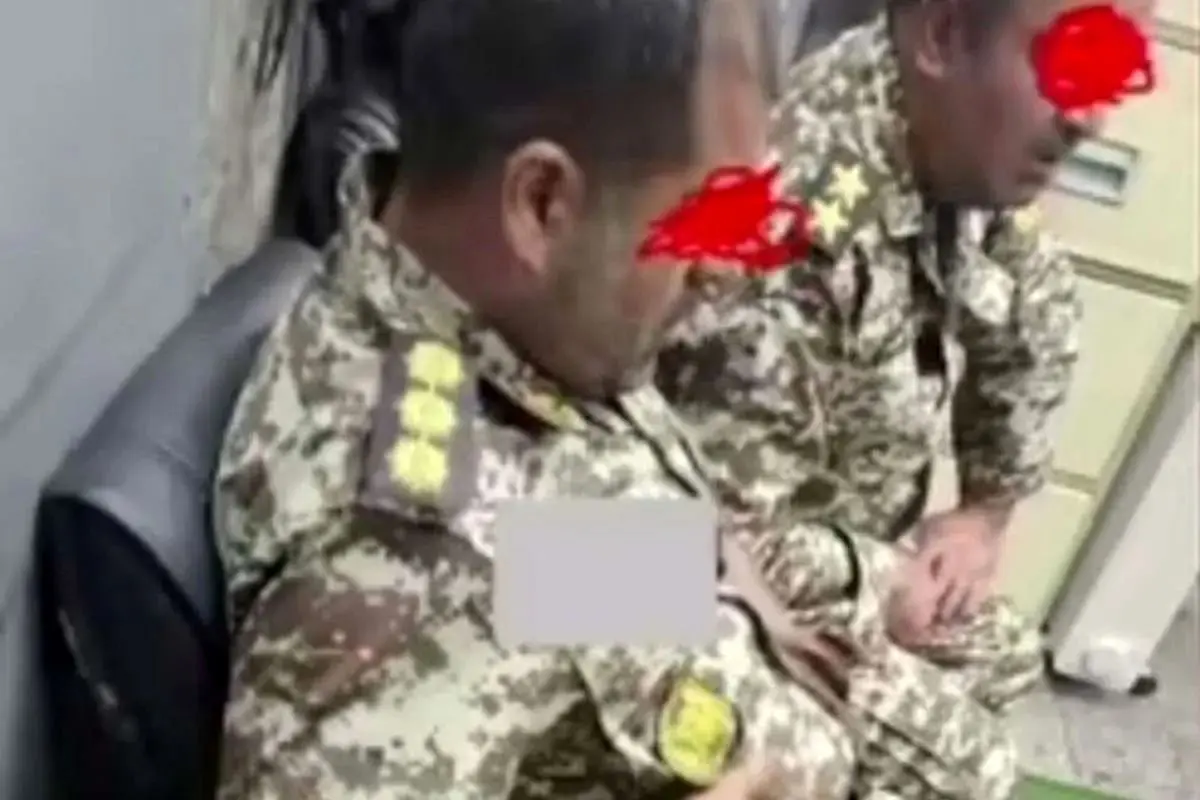 داستان دستگیری افراد کلیپ مترو تهران با لباس ارتشی و پرچم شیر و خورشید چیست؟