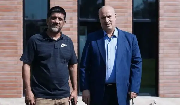 داستان تاج و دبیر با ماچ و بوسه حل نمی‌شود؛ ماجرای ارتباط با اینترنشنال چه شد؟!