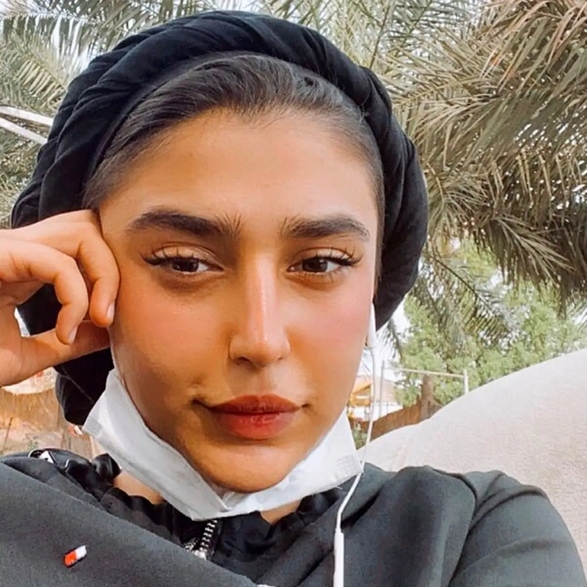 بیوگرافی ملیکا پارسادوست، شاکی پرونده پژمان جمشیدی + عکس